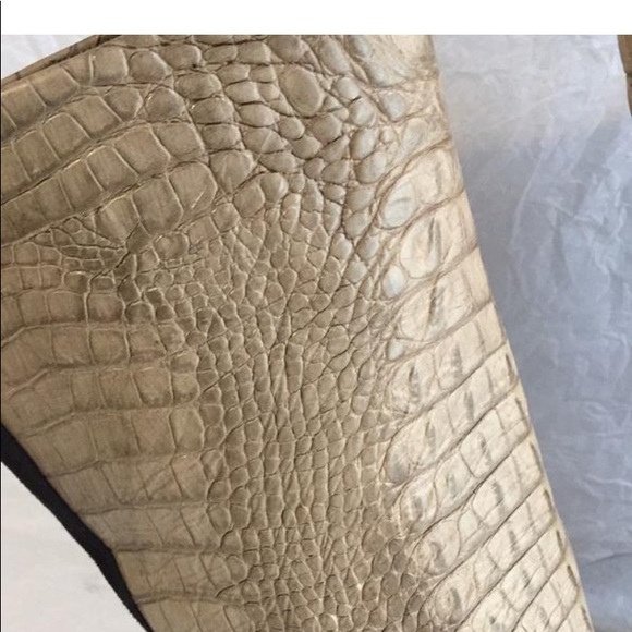 NEVER WORN NINA RICCI GREY ALLIGATOR BOOTS - Picture 7 of 8